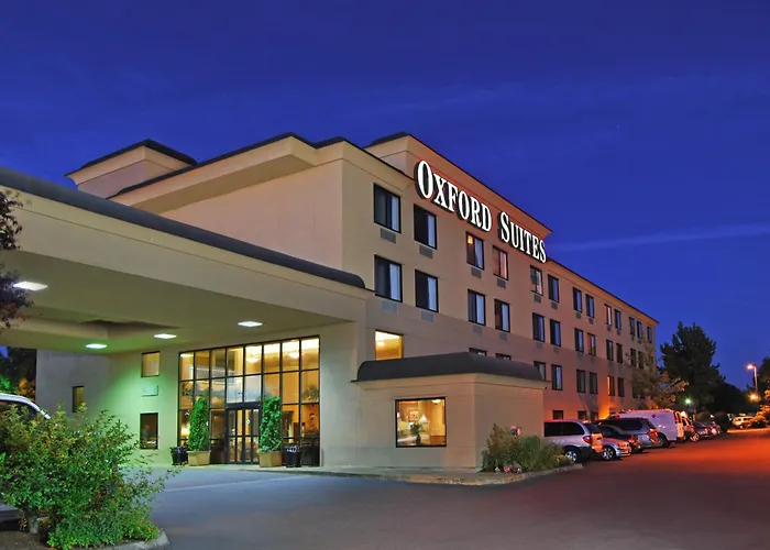 Oxford Suites Portland - Jantzen Beach